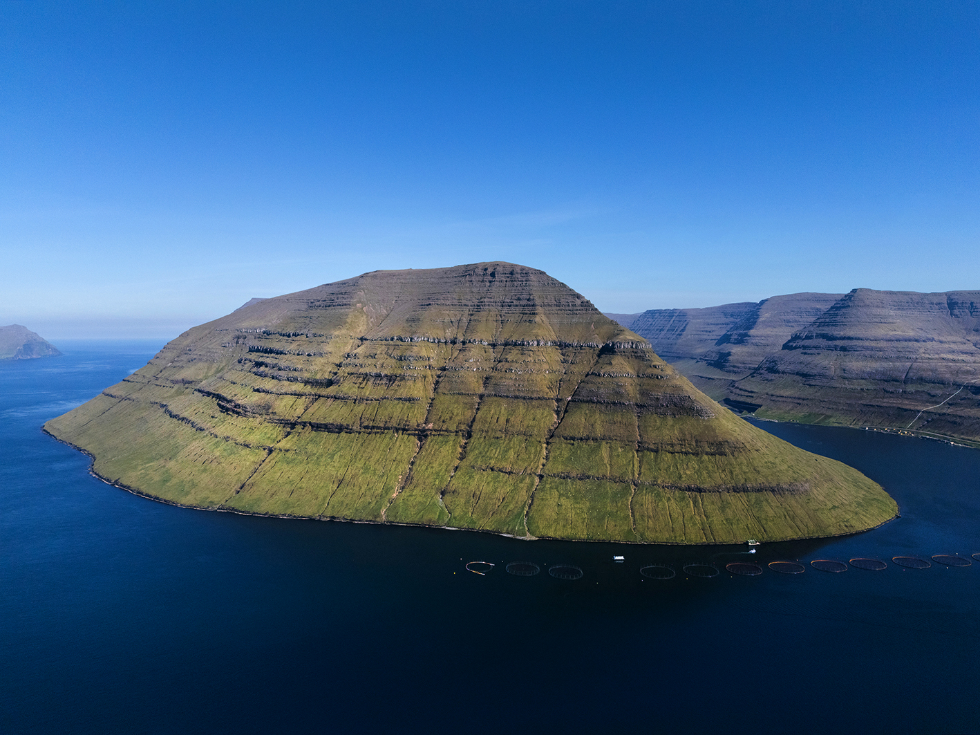 auf dem Klakkur Faeroeer Inseln